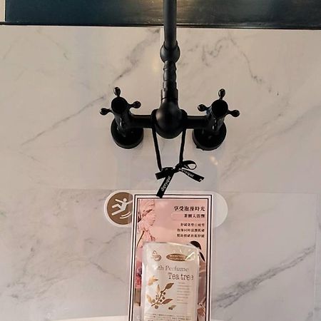 小琉球 ［琉球（リウチウ）］一軒家（230m²）｜ 1ベッドルーム／1バスルーム Bed & Breakfast エクステリア 写真