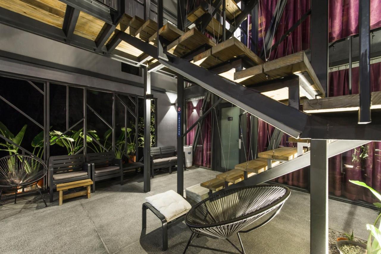 小琉球 ［琉球（リウチウ）］一軒家（230m²）｜ 1ベッドルーム／1バスルーム Bed & Breakfast エクステリア 写真